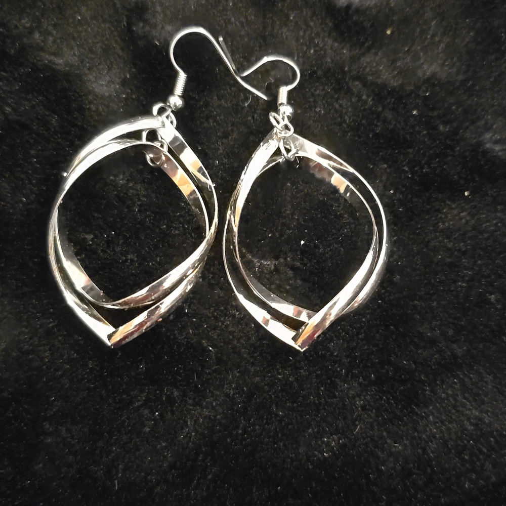 Vintage Silver-Plated Twisted Double Hoop Earrings